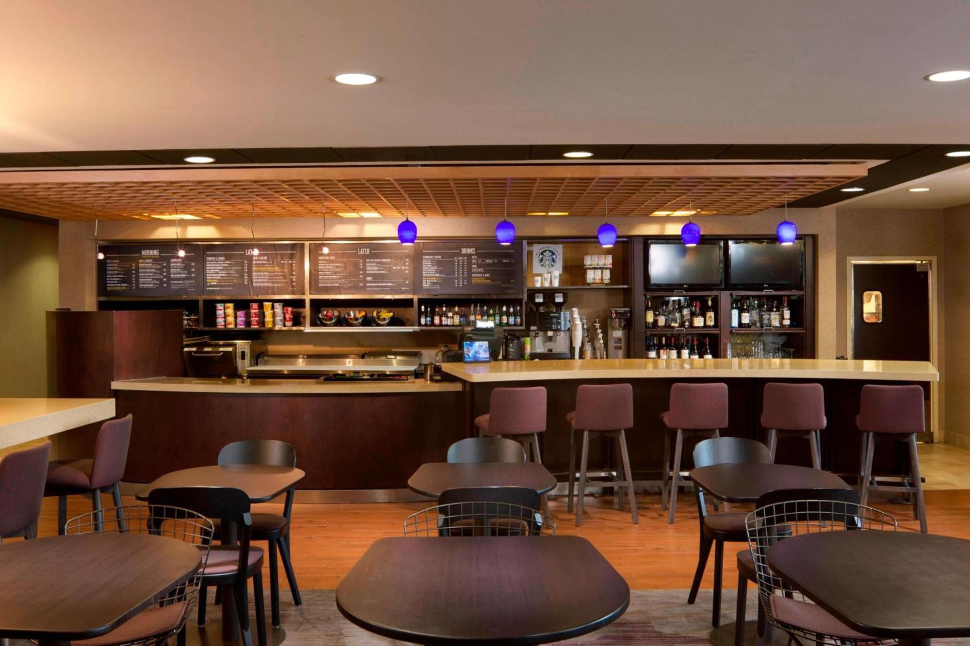 Hotel Courtyard By Marriott Jackson Exterior foto