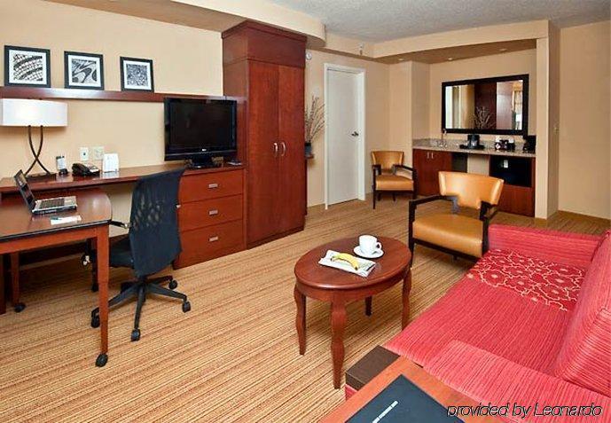 Hotel Courtyard By Marriott Jackson Exterior foto